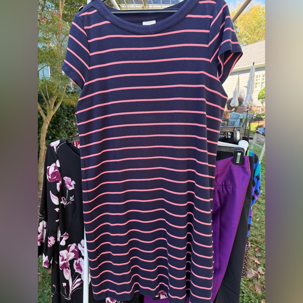 Talbots Navy and Pink Knit Top